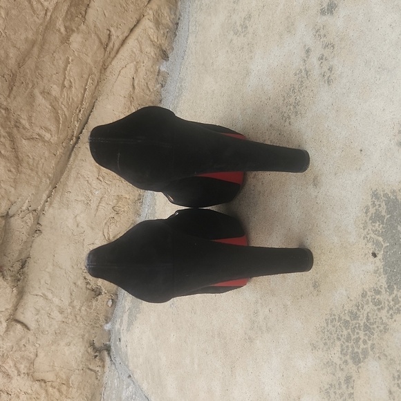 Christian Louboutin Bibi 140mm Platform High Heels with Platform in Black Suede - Picture 6 of 14